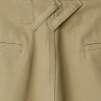 Cheap Burberry SS24 Brown Mid-Rise Straight Casual Shorts. 80836221