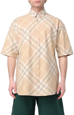 버버리 SS24 체커드 반팔 루즈핏 버튼다운 셔츠. 80824781 Order 버버리 SS24 체커드 반팔 루즈핏 버튼다운 셔츠. 80824781