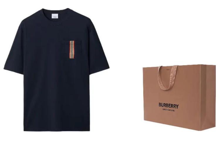 Shop Burberry SS24  Colorblock Check Pocket Navy Blue Crewneck T-Shirt 80844201
