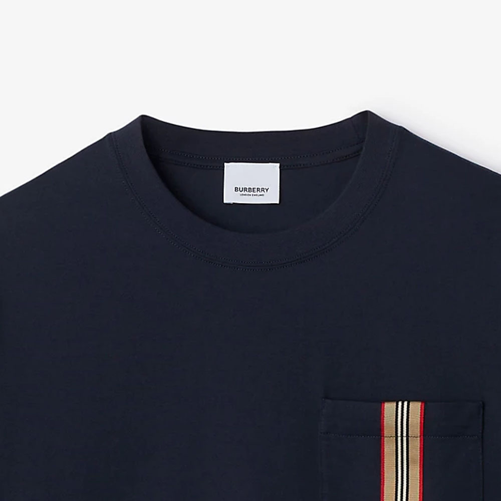 Sizing Burberry SS24  Colorblock Check Pocket Navy Blue Crewneck T-Shirt 80844201