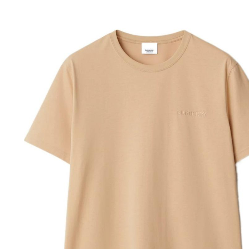 Sizing Burberry SS24 Kaos Crewneck Logo Bordir Kuning Coklat Muda. 80843601