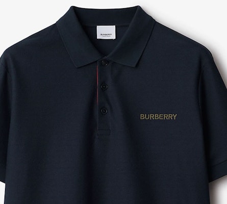 Burberry SS24 Baju Polo Navy Blue dengan Logo Sulaman. 80844371 Sizing Burberry SS24 Baju Polo Navy Blue dengan Logo Sulaman. 80844371