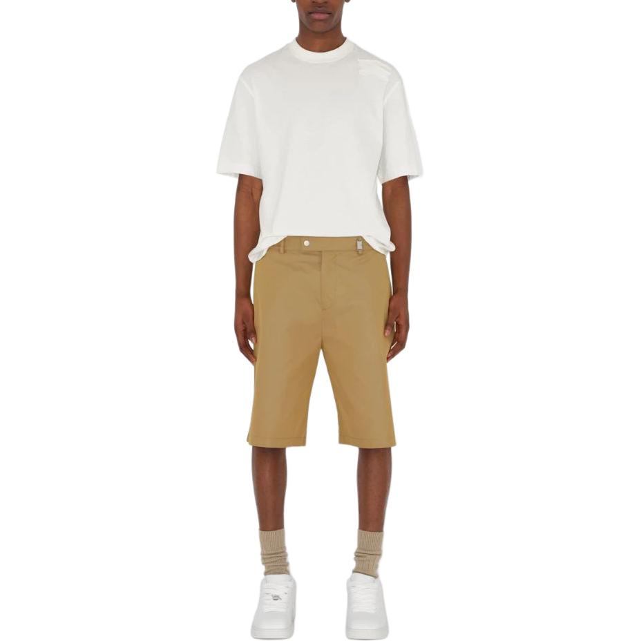 Purchase Burberry SS24 寬鬆版小麥色休閒短褲。 80895261