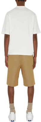 Burberry SS24 Loose Fit Button Casual Shorts in Wheat Color. 80895261 Details for Burberry SS24 Loose Fit Button Casual Shorts in Wheat Color. 80895261
