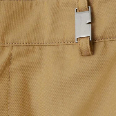 Burberry SS24 Loose Fit Button Casual Shorts in Wheat Color. 80895261 Cheap Burberry SS24 Loose Fit Button Casual Shorts in Wheat Color. 80895261