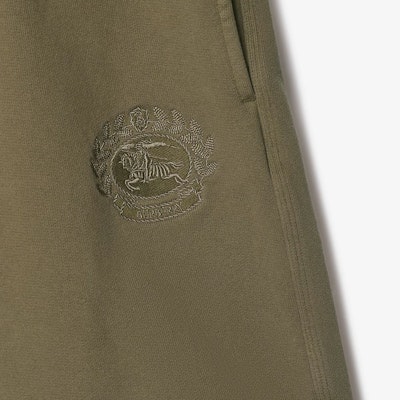 バーバリー SS24 刺繍エンブレムロゴ付きミッドライズカジュアルショーツ ベージュ. 80945681 Details for バーバリー SS24 刺繍エンブレムロゴ付きミッドライズカジュアルショーツ ベージュ. 80945681