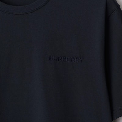 Burberry SS24 Baju-T Leher Bulat Navy Blue Logo Sulam Warna Solid. 80843641 Purchase Burberry SS24 Baju-T Leher Bulat Navy Blue Logo Sulam Warna Solid. 80843641