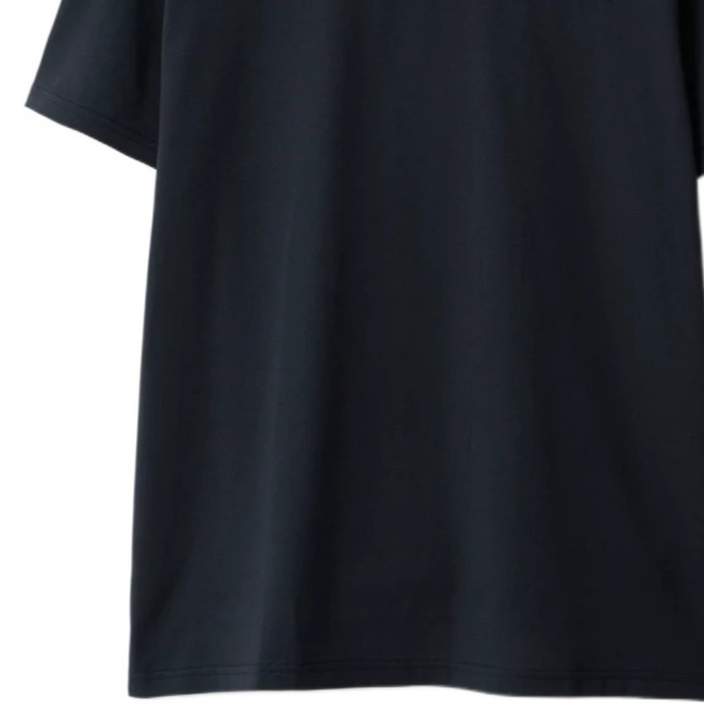 Sizing Burberry SS24 Baju-T Leher Bulat Navy Blue Logo Sulam Warna Solid. 80843641