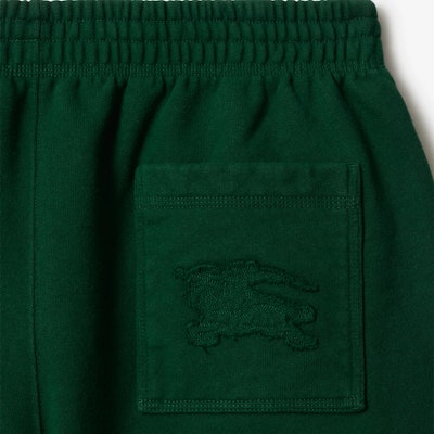Burberry SS24 Equestrian Logo Straight-Leg Shorts Ivy Green Mens. 80849571 Sizing Burberry SS24 Equestrian Logo Straight-Leg Shorts Ivy Green Mens. 80849571