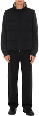 Burberry SS24 Reversible Equestrian Print Puffer Vest Brown . 80942361 Shop Burberry SS24 Reversible Equestrian Print Puffer Vest Brown . 80942361