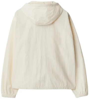 버버리 SS24 화이트 나이트 로고 프린트 집 후드 재킷 남성용 80903951 Lookbook 버버리 SS24 화이트 나이트 로고 프린트 집 후드 재킷 남성용 80903951