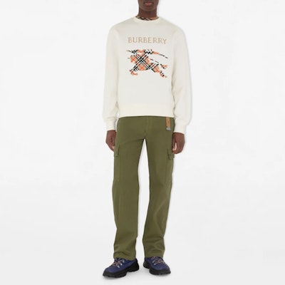 Burberry SS25 EKD 標誌格紋羅紋針織棉質衛衣 粉白色 81105471 Lookbook Burberry SS25 EKD 標誌格紋羅紋針織棉質衛衣 粉白色 81105471