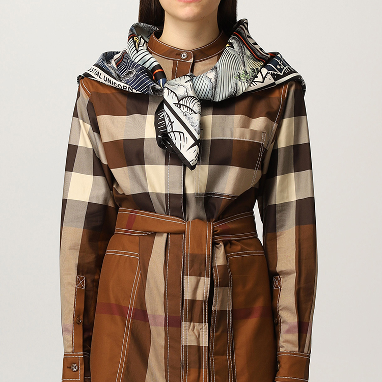 Burberry Star Print Square Scarf Blue 8049799 圖 5