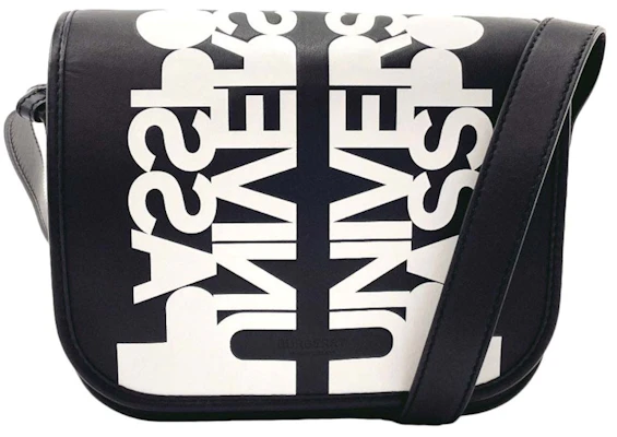 バーバリー万能パスポートバッグ (黒/白)
Buy バーバリー万能パスポートバッグ (黒/白)