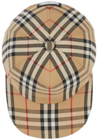 Shop Burberry 復古格紋棒球帽搭配標誌裝飾 80214441