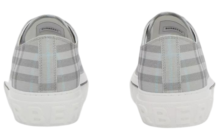 Shop Burberry Sepatu Rendah Kotak Vintage 'Grey' 80523411