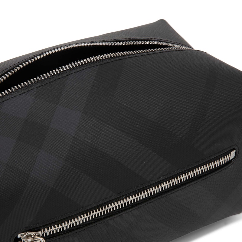 Order 巴宝莉黑色经典格纹洗漱包