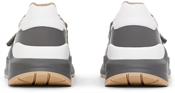 빈티지 감성의 버버리 로우탑 스니커즈 (다채로운 색상) 80569191 Purchase 빈티지 감성의 버버리 로우탑 스니커즈 (다채로운 색상) 80569191