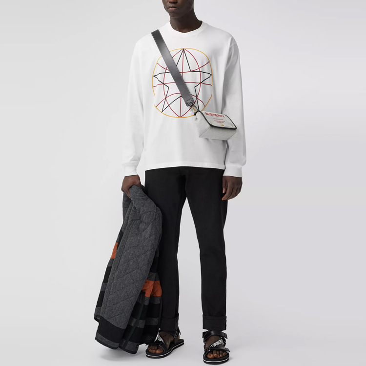 Shop Burberry Kaos Lengan Panjang Putih dengan Bordir Bintang 80375641