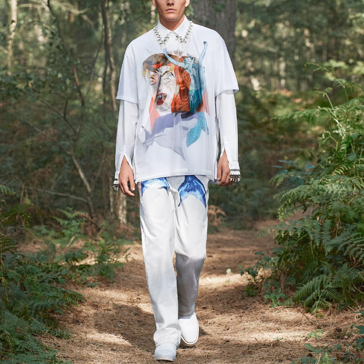 Lookbook Burberry White Mermaid Tail Pattern Loose Fit Jeans 45673911