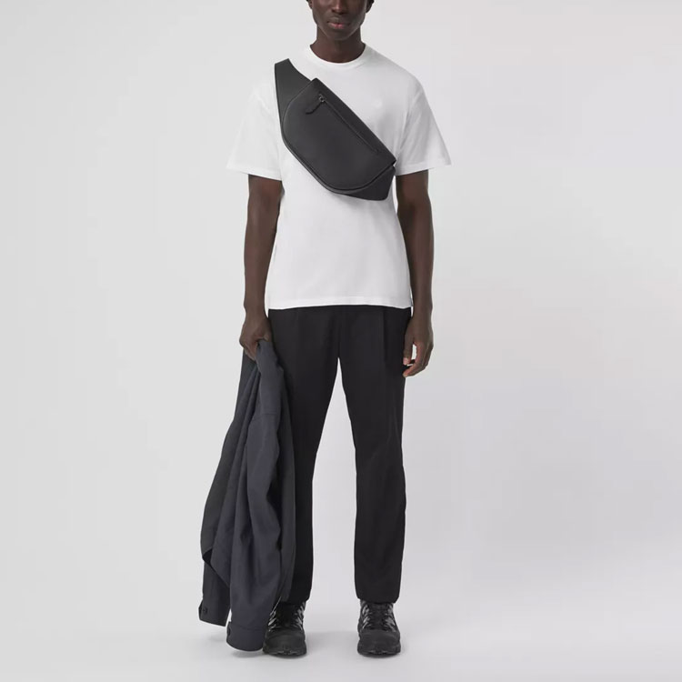 Lookbook Burberry White Monogram Logo Crew Neck T-Shirt. 80416991