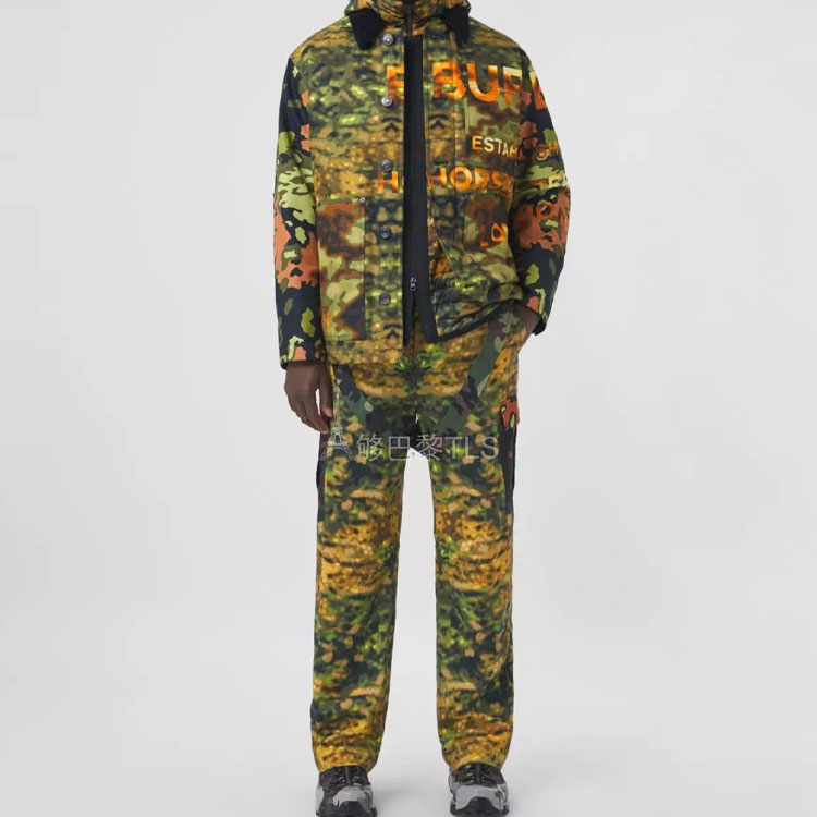 Lookbook Burberry 黃色字母迷彩翻領長袖外套 80427641