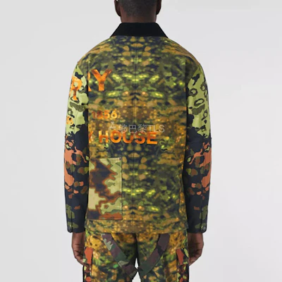 Burberry 黃色字母迷彩翻領長袖外套 80427641 Shop Burberry 黃色字母迷彩翻領長袖外套 80427641