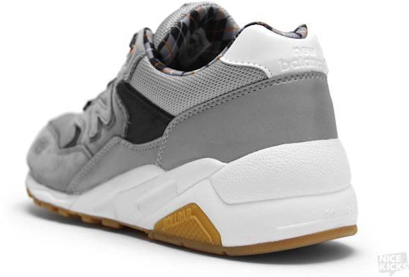번 러버 x 뉴발란스 580 '그레이 아가일' MT580BR Lookbook 번 러버 x 뉴발란스 580 '그레이 아가일' MT580BR