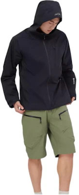 버튼 AK457 SS24 고어텍스 액티브 3L 블랙 후드 아웃도어 자켓 998994-01 Purchase 버튼 AK457 SS24 고어텍스 액티브 3L 블랙 후드 아웃도어 자켓 998994-01