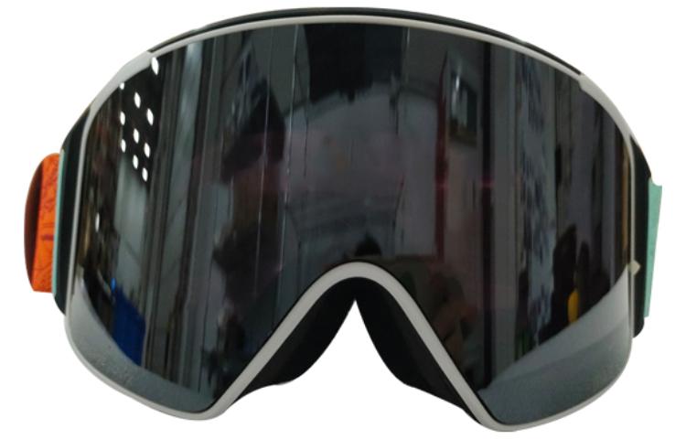 Order BURTON M4S 防霧磁扣滑雪護目鏡 黑鏡片 男女通用 陽光天氣適用 235741