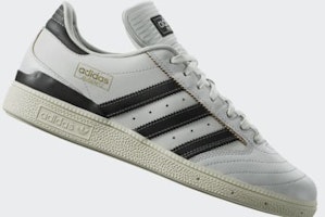 阿迪达斯 Busenitz 运动鞋 白色/黑色/米白色 JQ3712 Order 阿迪达斯 Busenitz 运动鞋 白色/黑色/米白色 JQ3712
