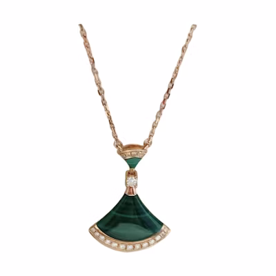BVLGARI DIVAS’ DREAM Pendant 18k Rose Gold Necklace with Green & Diamonds. 351143