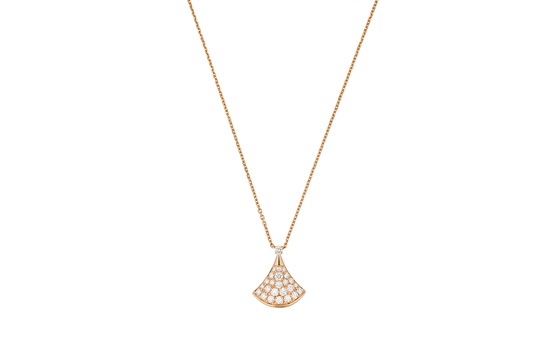 BVLGARI DIVAS’ DREAM Rose Gold 18k Necklace Unisex Couple Design. CL857315-351051