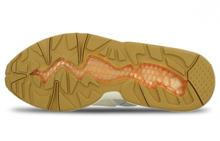 Purchase BWGH x Puma R698 「プリスティン」 357769-03