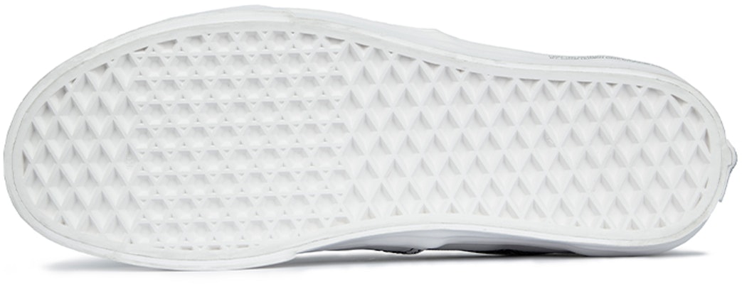 C2H4 x Vans Era "虚拟现实测试版" VN0A5EFN626 Sizing C2H4 x Vans Era "虚拟现实测试版" VN0A5EFN626