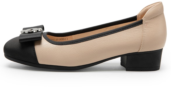 千百度C°BANNER 牛皮革時尚通勤休閒單鞋 女款 Buy 千百度C°BANNER 牛皮革時尚通勤休閒單鞋 女款