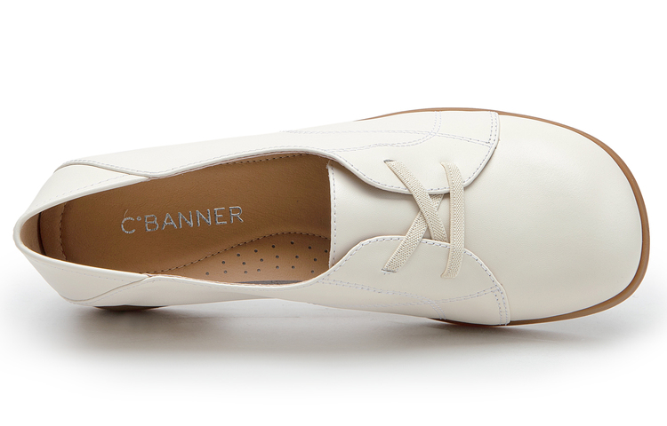 Shop C°BANNER Kasut Kulit Slip-On Hujung Bulat Wanita 'Kasual Selesa' A23143888