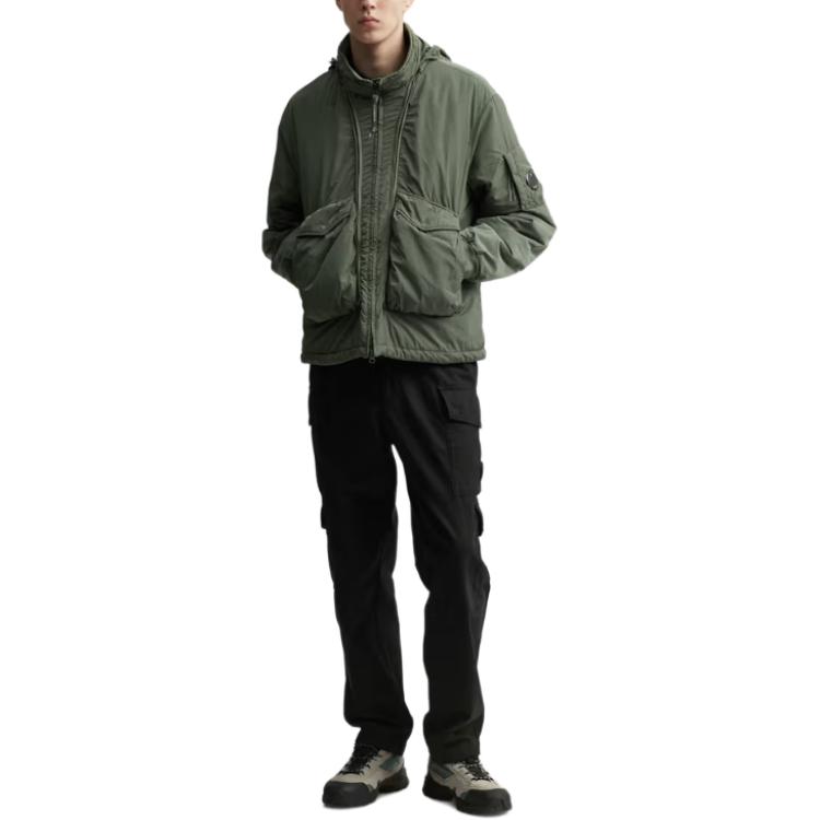 Purchase C.P. 컴퍼니 그린 로고 배지 지퍼 업 재킷. CMOW089A005904G674