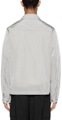 C.P. カンパニー グレー ロゴパッチ付き長袖ジャケット ボタン留め. 16CMOS106A005904G913 Shop C.P. カンパニー グレー ロゴパッチ付き長袖ジャケット ボタン留め. 16CMOS106A005904G913