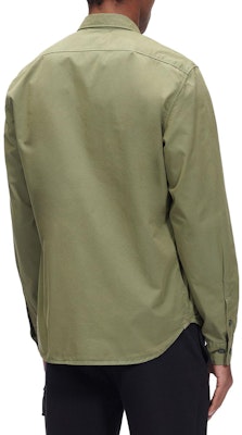 C.P. Company Kemeja Lengan Panjang Solid Bronze Green. 14CMSH157A002824G648 Shop C.P. Company Kemeja Lengan Panjang Solid Bronze Green. 14CMSH157A002824G648