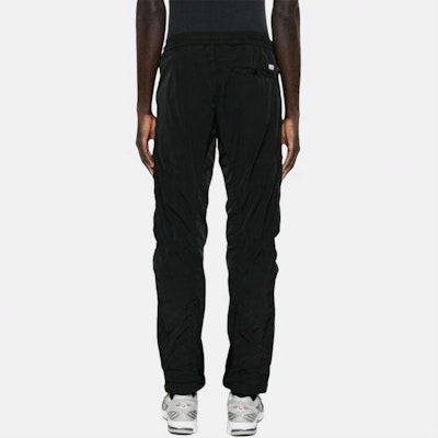 C.P. カンパニー テーパード ニット ジョガーパンツ ブラック 18CMPA063A005904G-999 Purchase C.P. カンパニー テーパード ニット ジョガーパンツ ブラック 18CMPA063A005904G-999