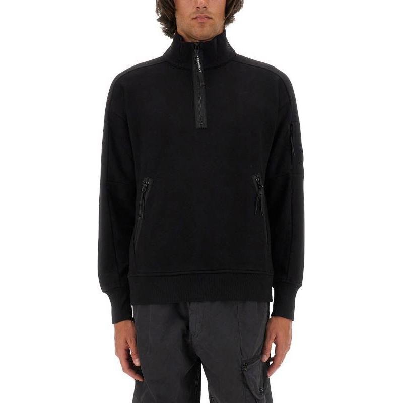 C.P. Company Black Plain Pullover Sweatshirt with Logo Patch for Men CMSS027A005086W999