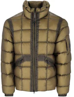 C.P. Company Brown Down Jacket with Zip and Solid Color Design 15CMOW194A006099A653 C.P. Company Brown Down Jacket with Zip and Solid Color Design 15CMOW194A006099A653