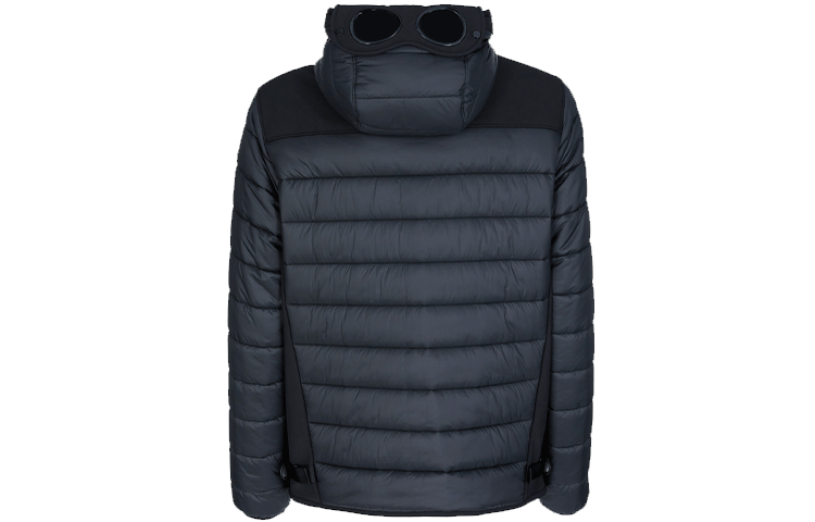 Lookbook C.P. カンパニー FW21 ブラック 防風 マルチポケット パッチワーク フードジャケット 11CMOW106A006097M999-48