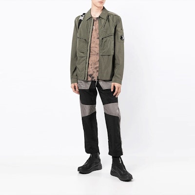 C.P. Company FW21染色塗層綠軍長袖襯衫風外套 男款 11CMOS152A005782M665 Lookbook C.P. Company FW21染色塗層綠軍長袖襯衫風外套 男款 11CMOS152A005782M665