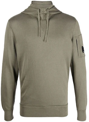 C.P. 컴퍼니 FW21 그린 로고 패치 슬리브 스웻셔츠 11CMKN099A005805G-665 Buy C.P. 컴퍼니 FW21 그린 로고 패치 슬리브 스웻셔츠 11CMKN099A005805G-665