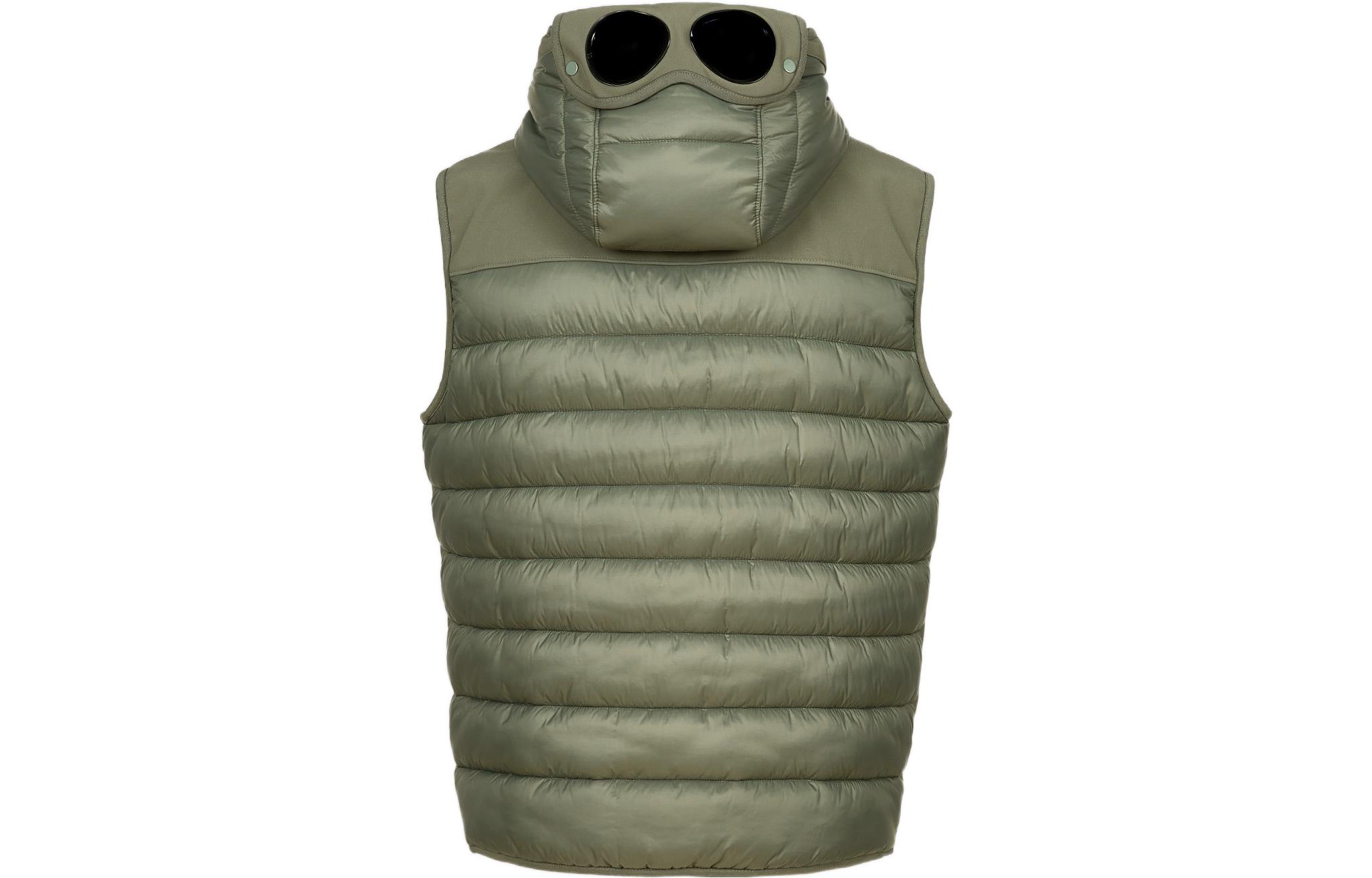 Lookbook C.P. カンパニー FW22 グリーンカラー ブロックジップフードベスト - 秋エディション 13CMOW026A006097M669