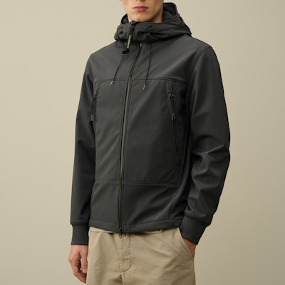 C.P. カンパニー FW24 ゴーグル ジッパー フーディ ポケット ジャケット ブラック サンド CMOW012A006097A995 Lookbook C.P. カンパニー FW24 ゴーグル ジッパー フーディ ポケット ジャケット ブラック サンド CMOW012A006097A995