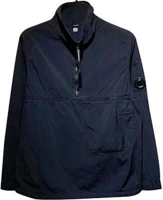 C.P. 컴퍼니 네이비 블루 반집업 스탠드 칼라 루즈핏 자켓 CMOS241A005660G888 Buy C.P. 컴퍼니 네이비 블루 반집업 스탠드 칼라 루즈핏 자켓 CMOS241A005660G888