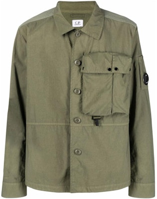 C.P. カンパニー SS22 グリーン 長袖シャツ ボタンアップ ポケットデザイン付き 12CMOS101A005782G-660 Buy C.P. カンパニー SS22 グリーン 長袖シャツ ボタンアップ ポケットデザイン付き 12CMOS101A005782G-660